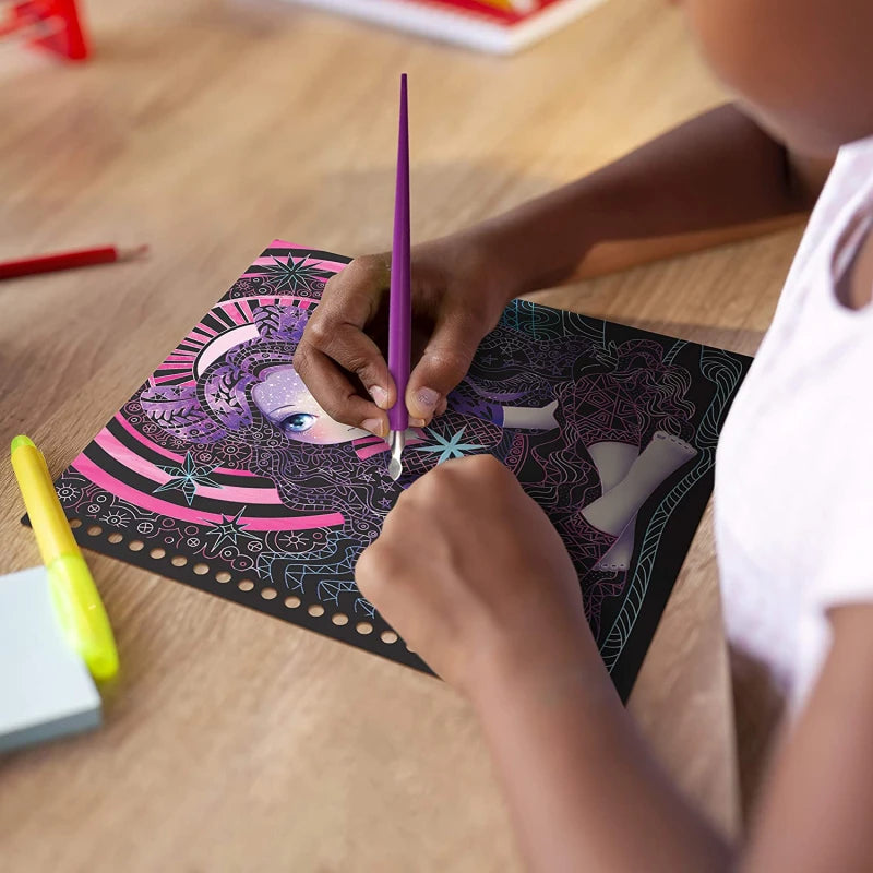 Livre à Gratter et à Dessiner – Petulia