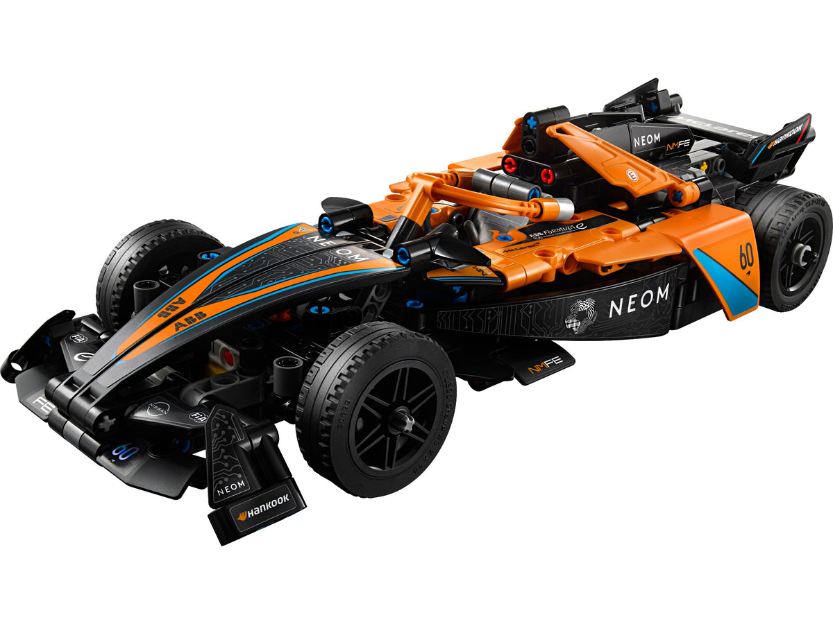 LEGO – NEOM Formula E Technic